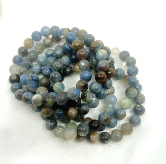 KYANITE BRACELET- remove negative energy & patterns, communication, relaxation, serenity, reduce inflammation